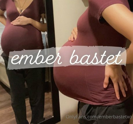 Photo nue de fuite OnlyFans de Emberbastetxo