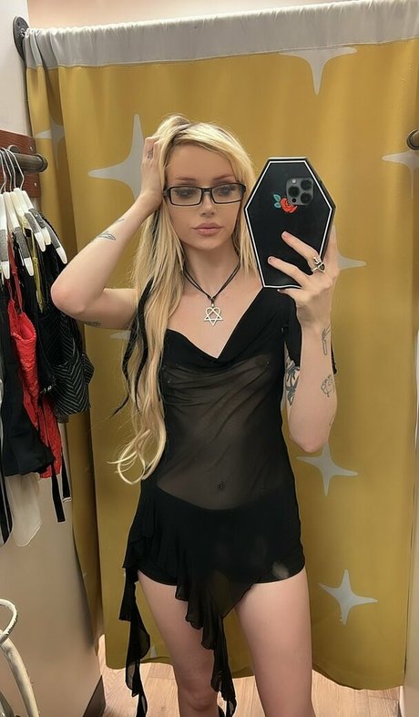 Photo nue de fuite OnlyFans de Kirsten Kaye