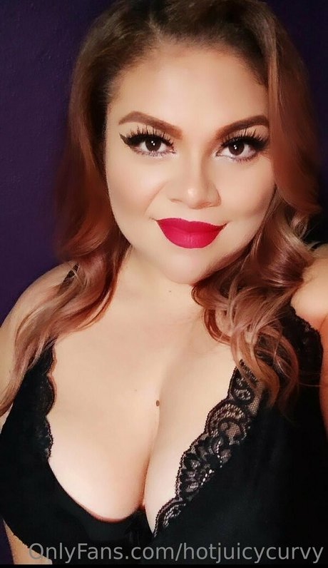 Photo nue de fuite OnlyFans de Hotjuicycurvy