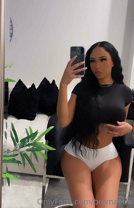 Photo nue de fuite OnlyFans de Bremaeee
