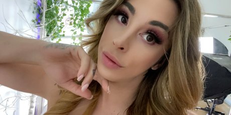 Caseykissesxoxo