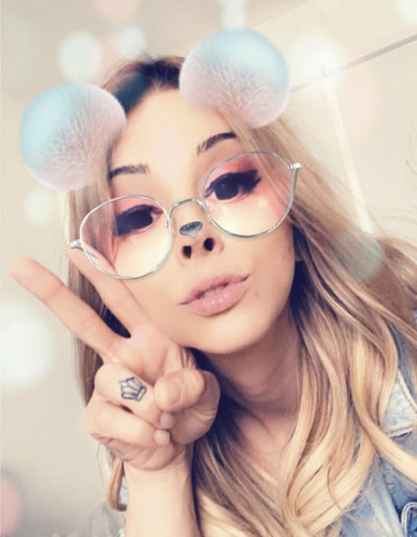 Caseykissesxoxo
