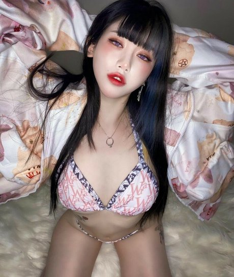 Photo nue de fuite OnlyFans de Naughty Rabbit