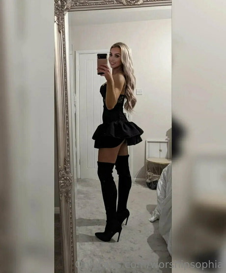 Photo nue de fuite OnlyFans de Worshipsophia