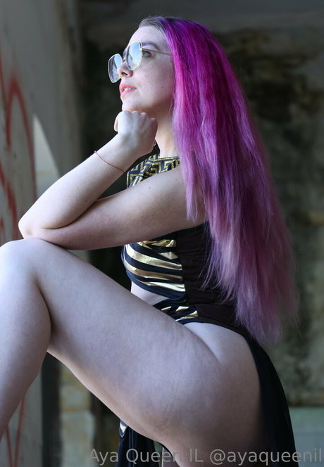 Ayaqueenil