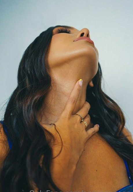 Photo nue de fuite OnlyFans de Anniequeeen
