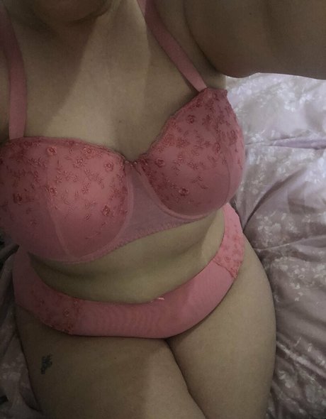 Photo nue de fuite OnlyFans de Funwithmommy