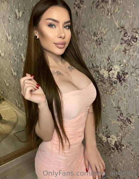 Photo nue de fuite OnlyFans de Tinaangel69