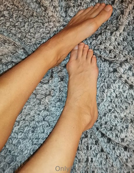 Photo nue de fuite OnlyFans de Dmndfeet