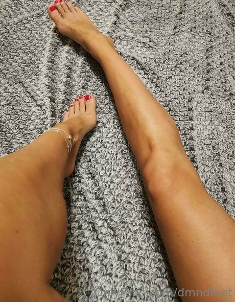 Photo nue de fuite OnlyFans de Dmndfeet