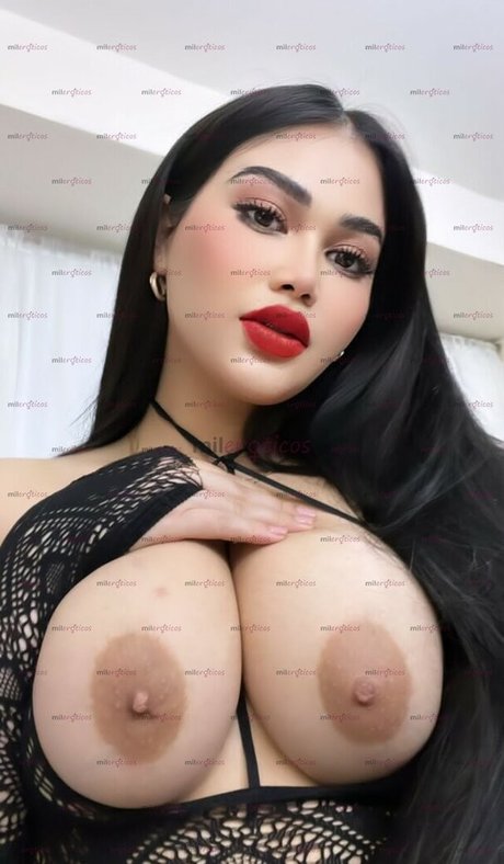 Photo nue de fuite OnlyFans de Darlingirina