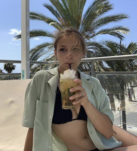 Photo nue de fuite OnlyFans de Romane Salvetti