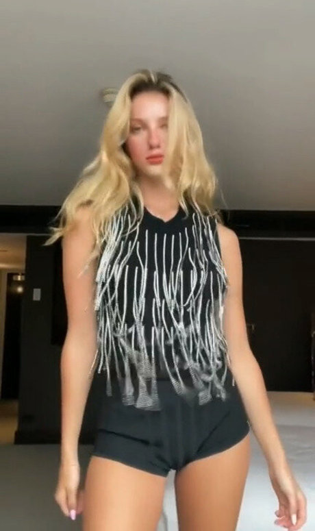 Photo nue de fuite OnlyFans de Jemima Robinson