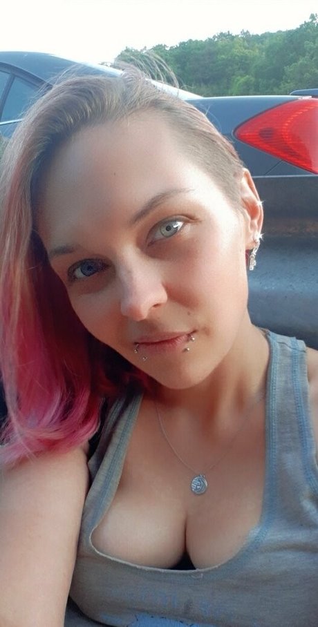 Photo nue de fuite OnlyFans de Wyldestardust
