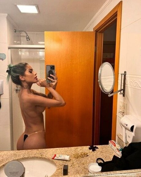 Photo nue de fuite OnlyFans de Tatizaquiofc