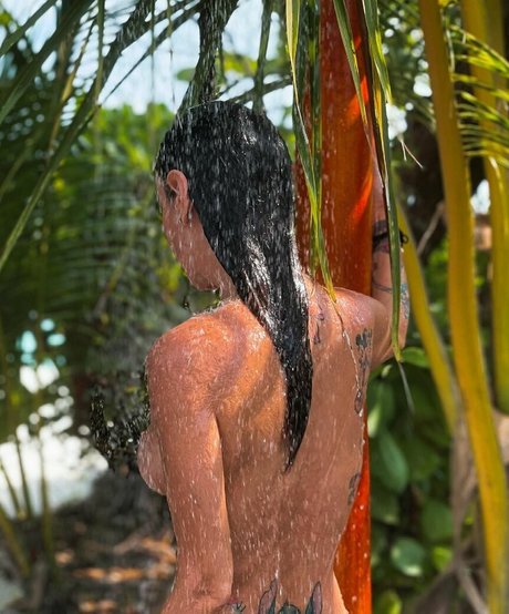 Photo nue de fuite OnlyFans de Aiza Dolmatova