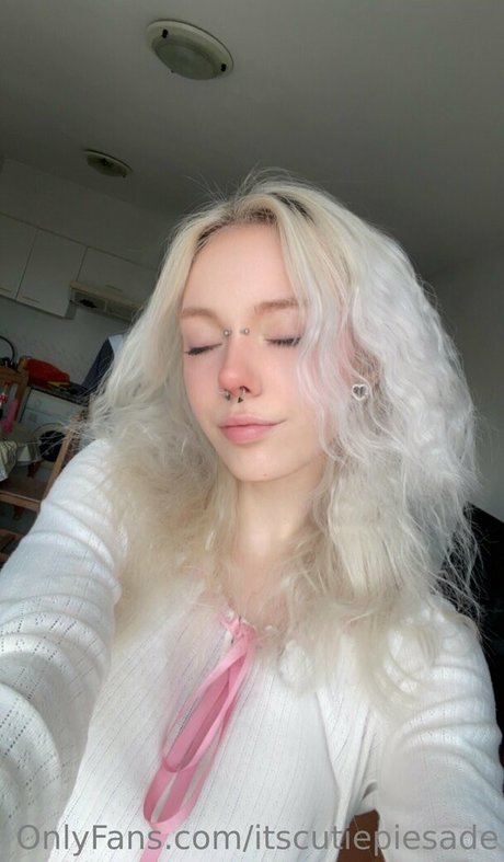 Photo nue de fuite OnlyFans de Itscutiepiesade