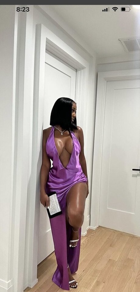 Photo nue de fuite OnlyFans de Bernice Burgos
