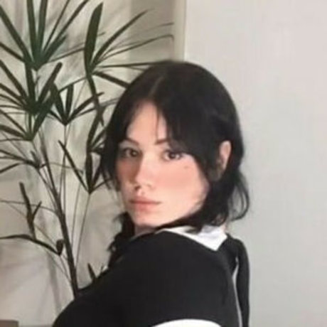 Photo nue de fuite OnlyFans de Anne Noeme