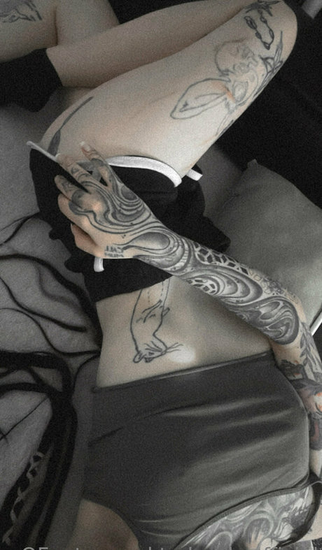 Photo nue de fuite OnlyFans de Toopunktodrunk