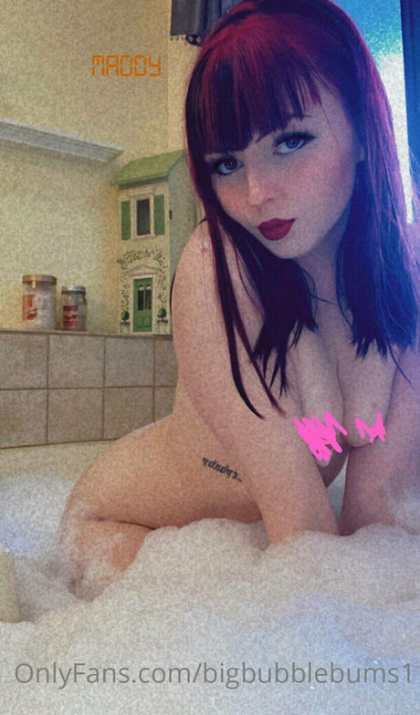 Photo nue de fuite OnlyFans de Bigbubblebums1