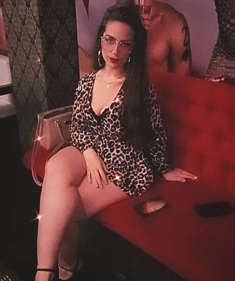 Photo nue de fuite OnlyFans de Poliana Steambeyker
