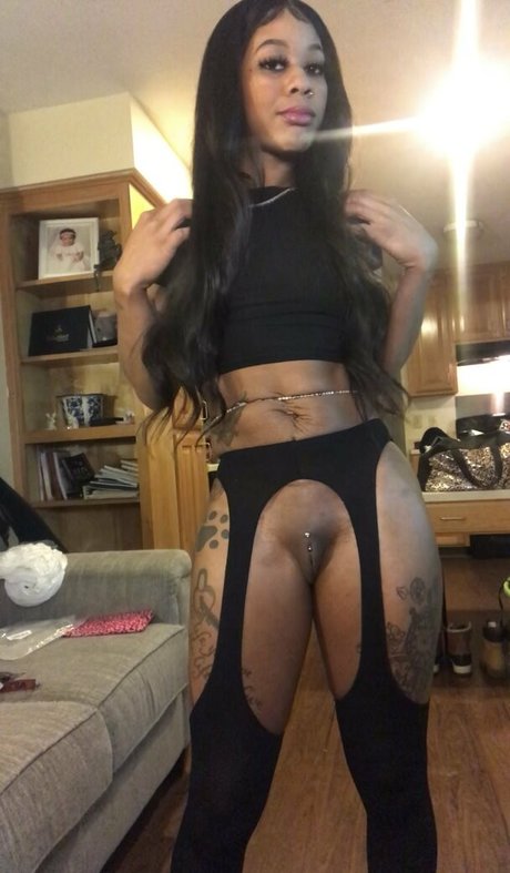 Photo nue de fuite OnlyFans de Pinkkissesz