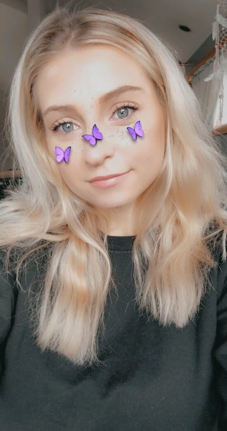 Photo nue de fuite OnlyFans de Sunny Bunnnie
