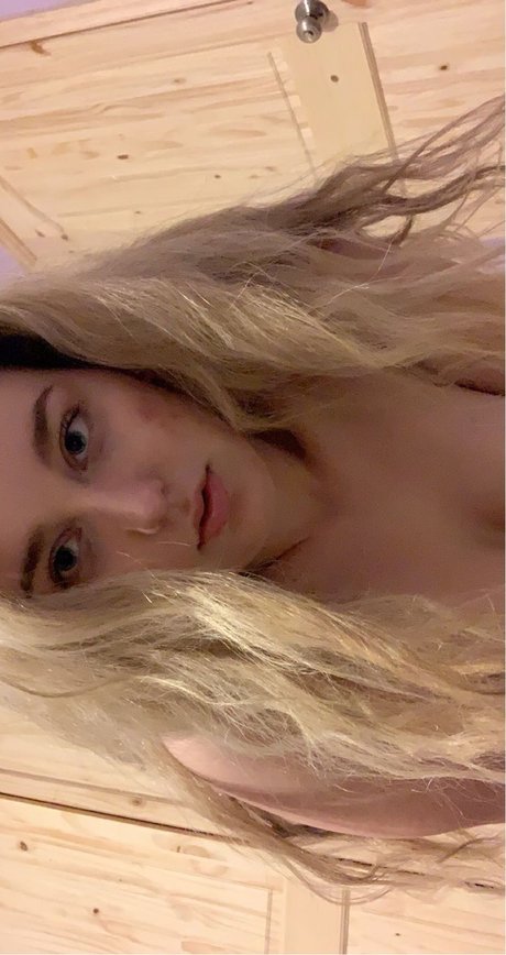 Photo nue de fuite OnlyFans de Meara Mcnabb