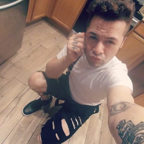 Photo nue de fuite OnlyFans de Orlando