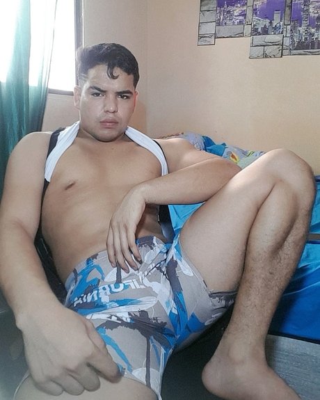 Photo nue de fuite OnlyFans de Dainervillanueva