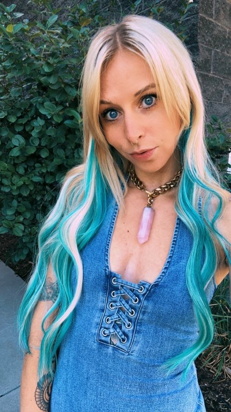 Photo nue de fuite OnlyFans de Mila Slushie