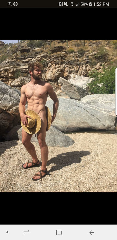 Photo nue de fuite OnlyFans de Colby Keller
