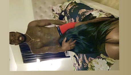 Photo nue de fuite OnlyFans de Cocoaampampbo