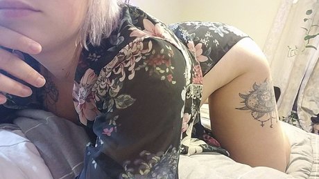 Photo nue de fuite OnlyFans de Queen Aurora 420