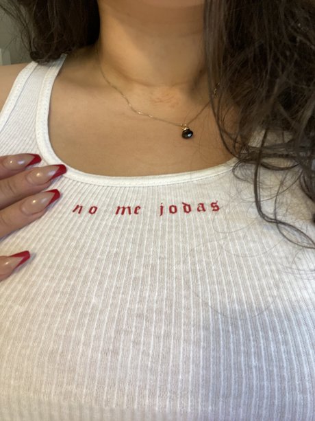 Photo nue de fuite OnlyFans de Puta