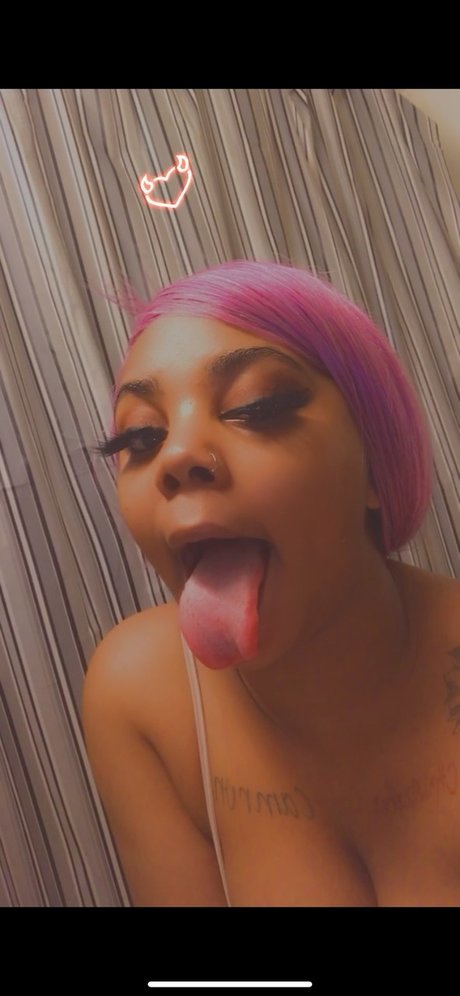 Pussy On Percs