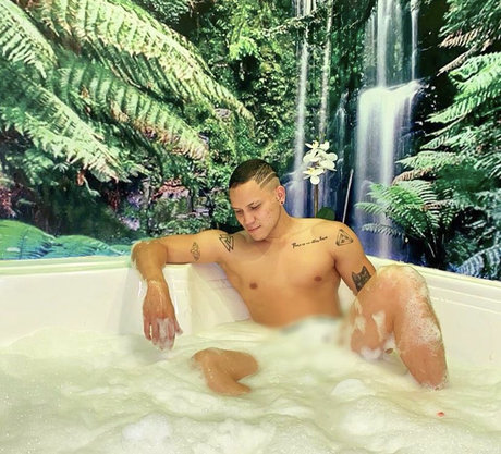 Photo nue de fuite OnlyFans de Edixon Hurtado