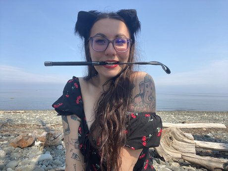Photo nue de fuite OnlyFans de K I T T E N 