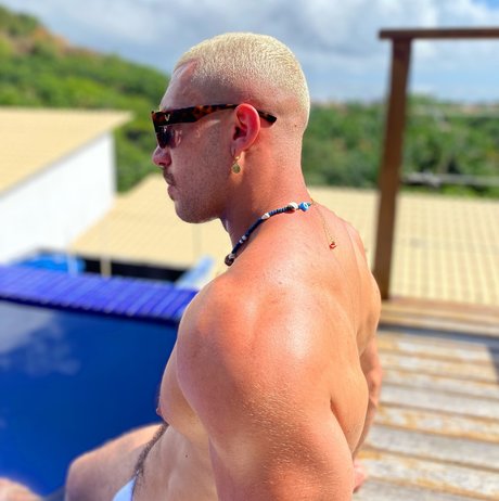 Photo nue de fuite OnlyFans de Quente 