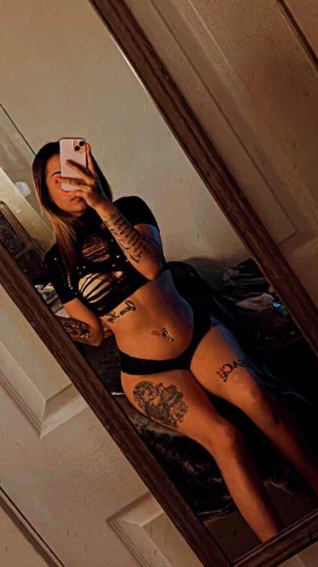 Photo nue de fuite OnlyFans de Queen 