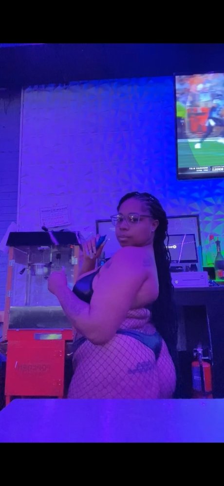 Photo nue de fuite OnlyFans de Dutchesmfloovee