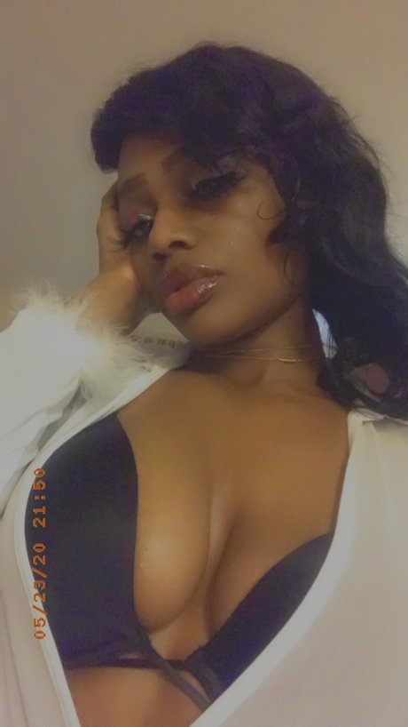 Photo nue de fuite OnlyFans de Prettiest Pisces 