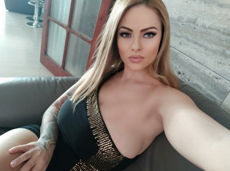 Photo nue de fuite OnlyFans de Dominno