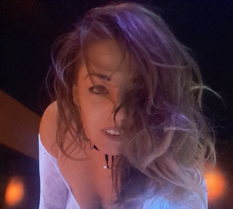 Photo nue de fuite OnlyFans de Rain