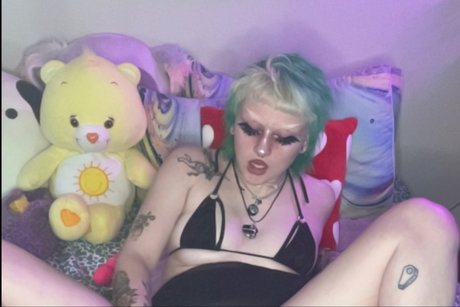 Photo nue de fuite OnlyFans de Bug 