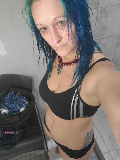 Photo nue de fuite OnlyFans de Rainbow Queen