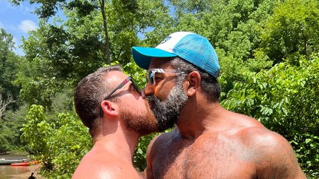 Photo nue de fuite OnlyFans de Rad Strong Ampamp Cosmo