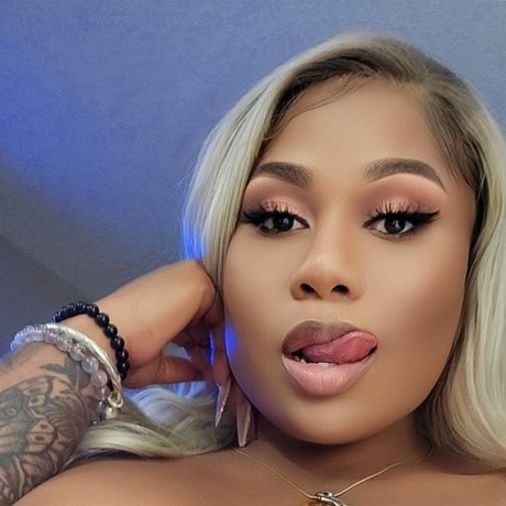 Photo nue de fuite OnlyFans de Dolly Inna Real Life