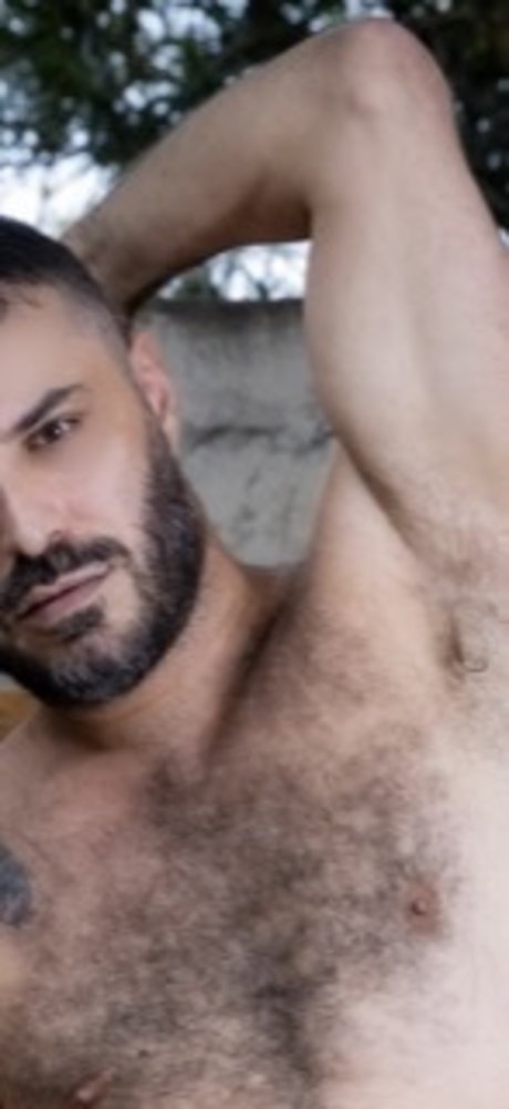Photo nue de fuite OnlyFans de Bruno Fattori